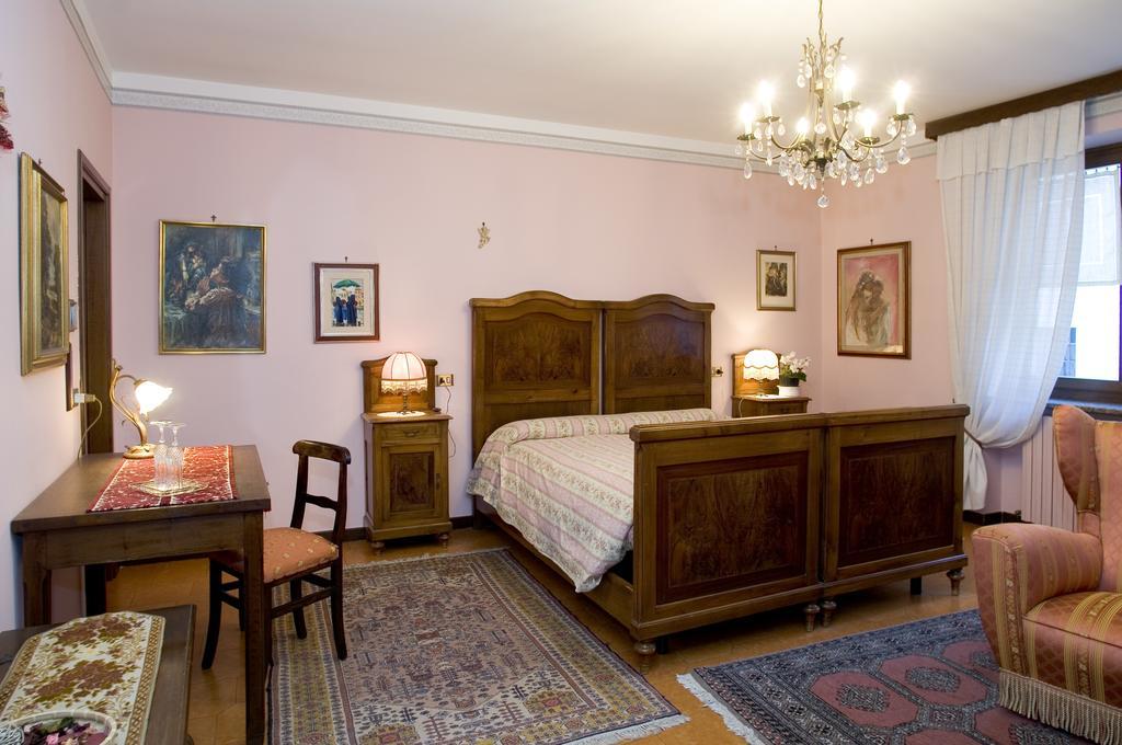 B&B Casa Mia Tirano Habitación foto